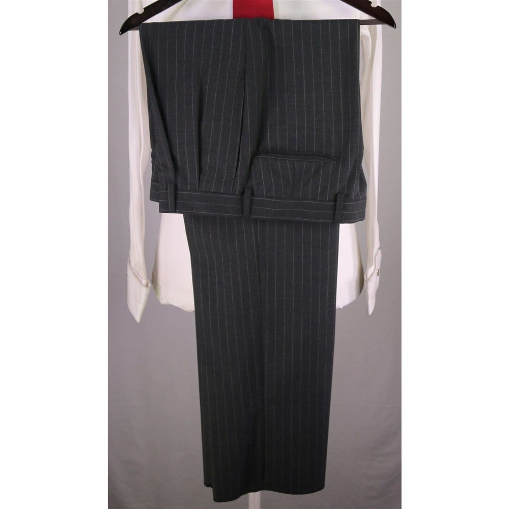 New! Jos A Bank Executive Collection Charcoal Gray Pinstripe 2-Btn Wool Suit 40S - Picture 10 of 10